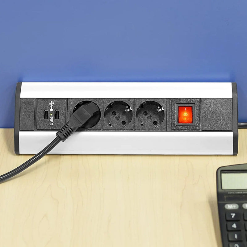 Elbe Inno Ecksteckdose 2 x USB mit Schalter Wandmontage aus Aluminium - EL4603KU Elbe-Welt.de